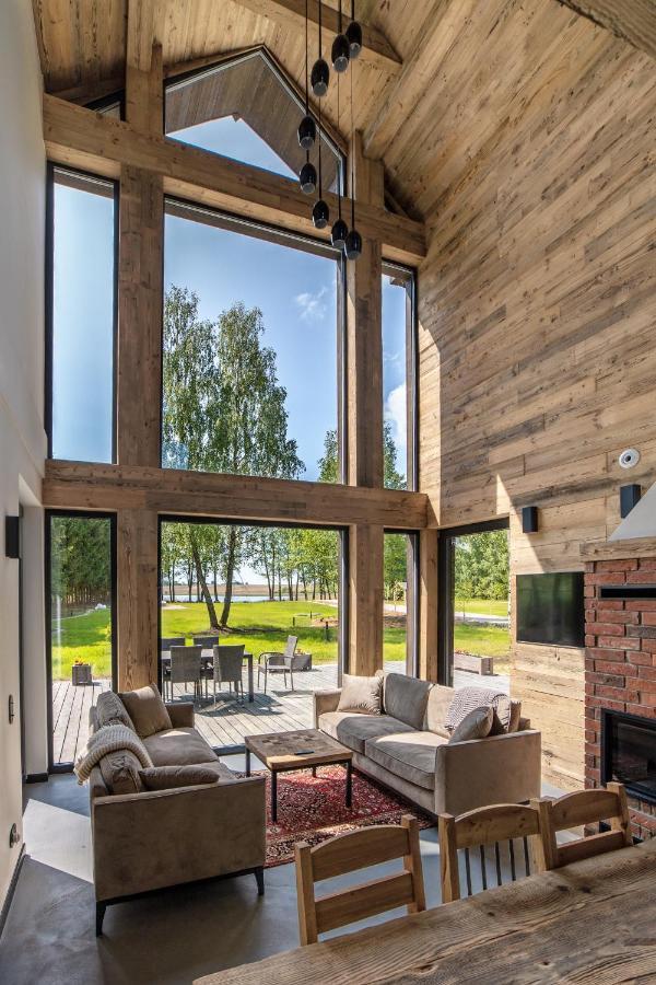 Highzen Pozezdrze Villa Luaran gambar
